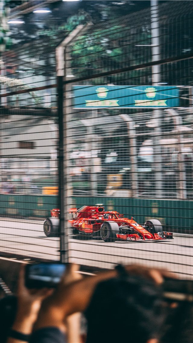 640x1136 Cherry Red Ferrari - singapore iPhone Wallpaper