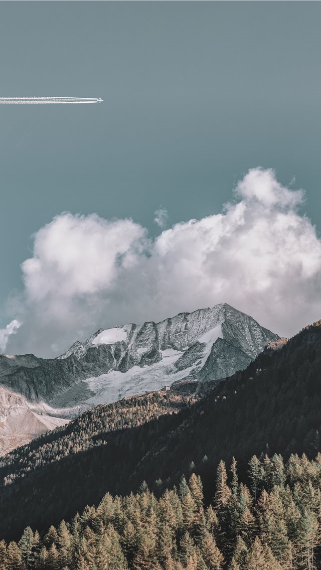 640x1136 Nature and technique - mountain iPhone Wallpaper