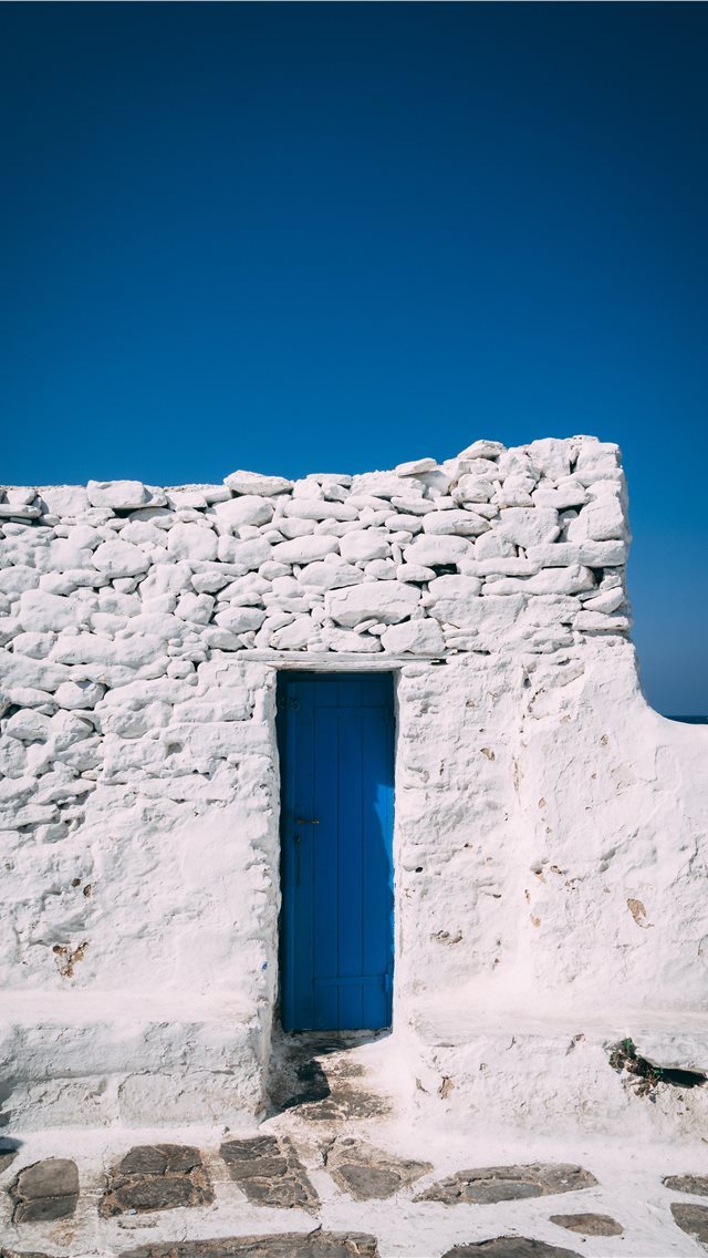 640x1136 Mikonos  Greece - blue sky iPhone Wallpaper
