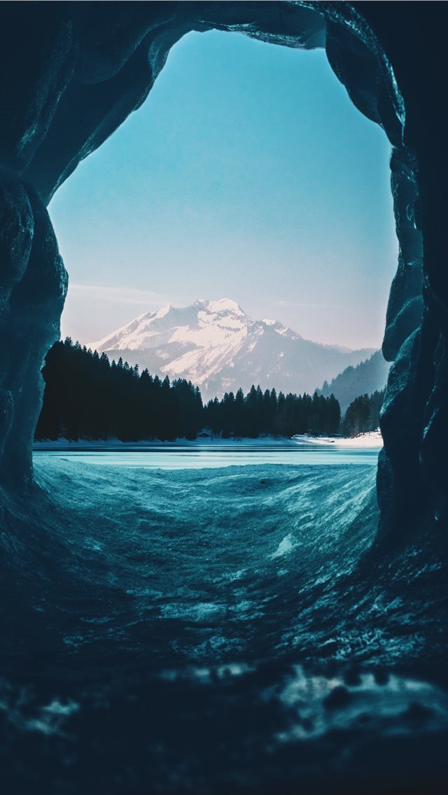 640x1136 in my igloo - morzine iPhone Wallpaper
