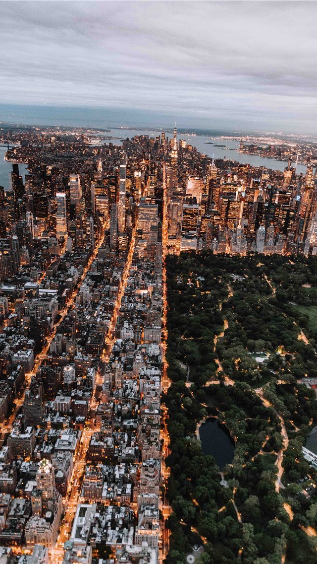 640x1136 Aerial of Central Park and New York City - travel iPhone Wallpaper