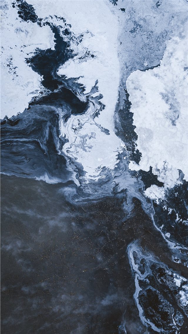 640x1136 Winter’s embrace - frozen iPhone Wallpaper