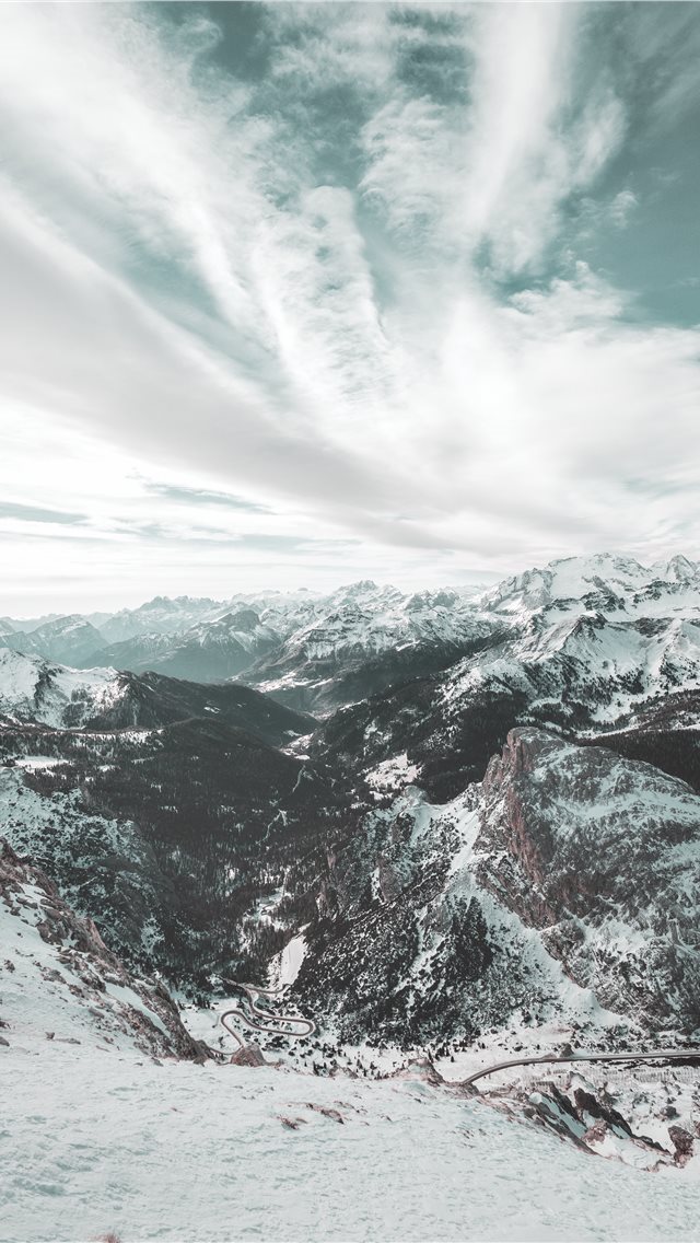 640x1136 Windy clouds - italy iPhone Wallpaper