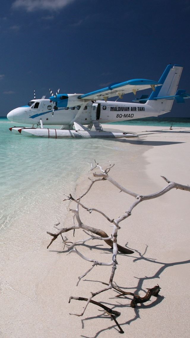 640x1136 Maldivian Air Taxi - deadwood iPhone Wallpaper