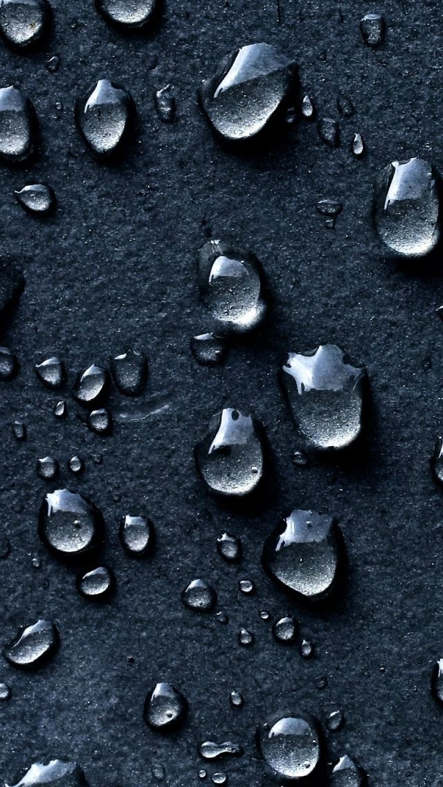 640x1136 Water Drops Dark Background -  iPhone Wallpaper