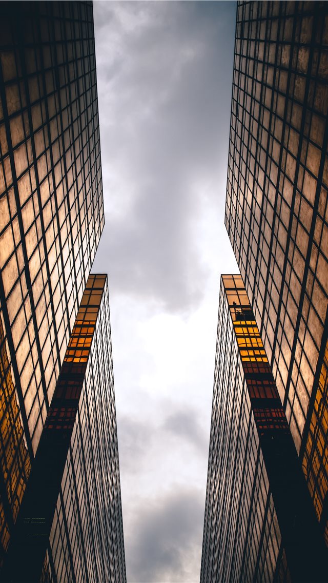 640x1136 Frame the Sky - urban iPhone Wallpaper