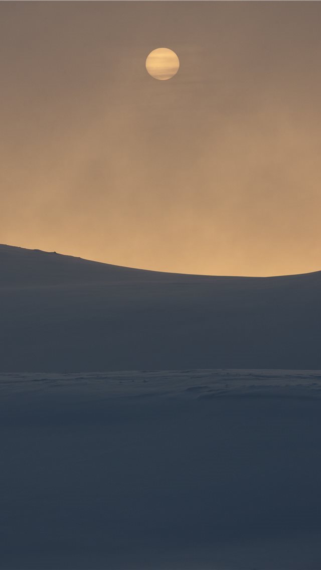 640x1136 Rolle Pass - sand iPhone Wallpaper
