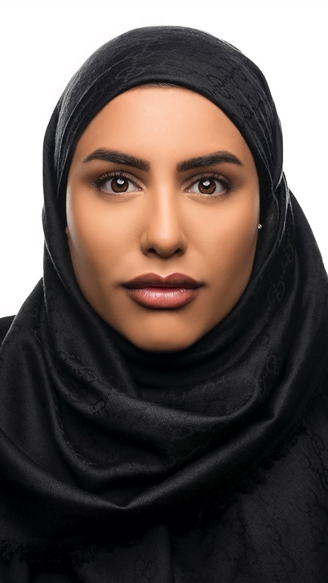640x1136     mehhag portraits  - germany iPhone Wallpaper