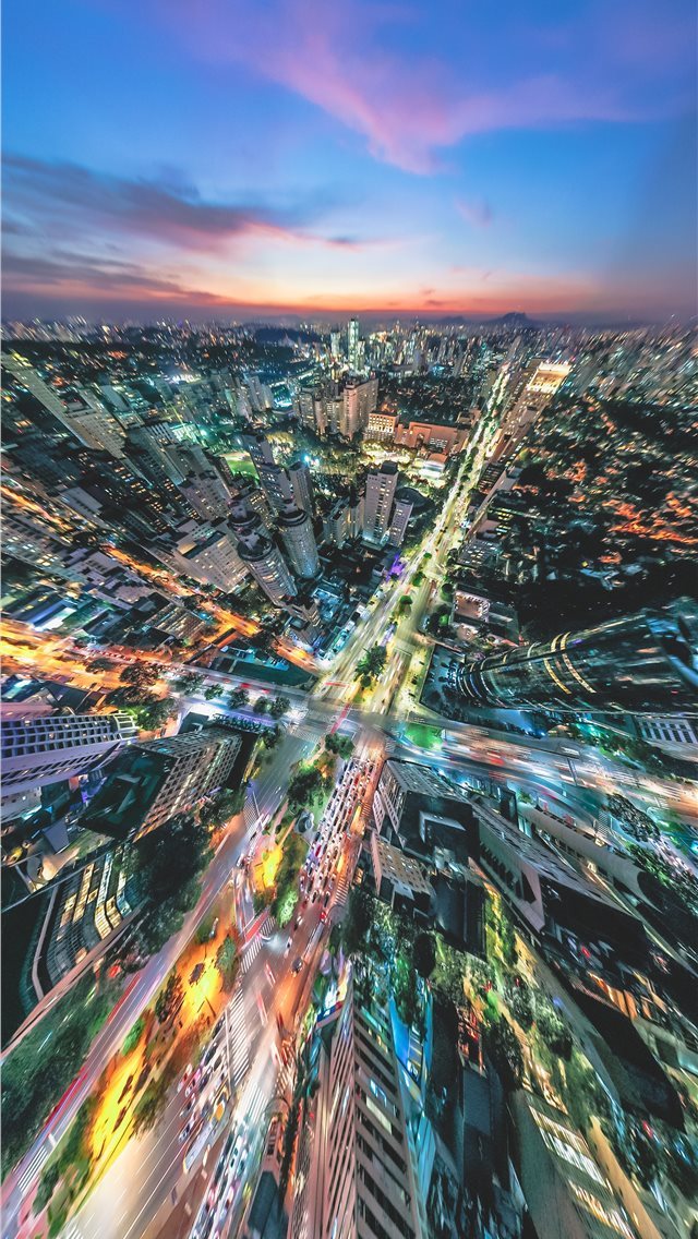 640x1136 Av  Cidade Jardim  Itaim Bibi  Brazil - road iPhone Wallpaper