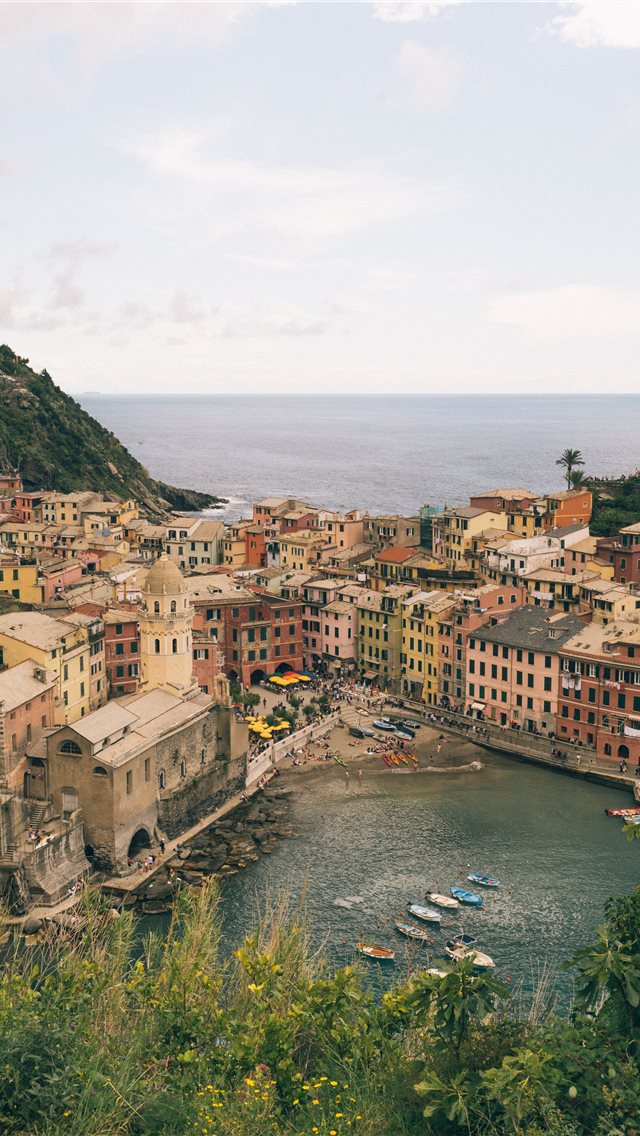 Vernazza  Cinque Terre  Italy  May 2019 iPhone wallpaper 