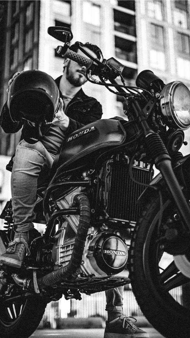 640x1136 Motorcycle build by @moto_rebuild_nl -  iPhone Wallpaper