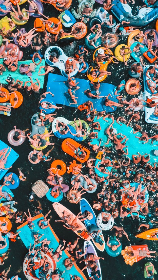 640x1136 Lake Affect Concert  Okoboji  United States - surf iPhone Wallpaper