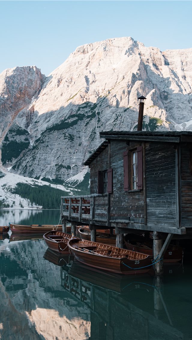 640x1136 A house in the lake with a few boats - mountain iPhone Wallpaper