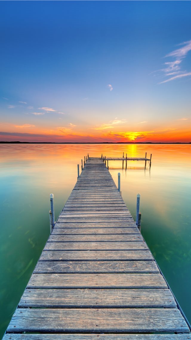 640x1136 A Theater for One -  iPhone Wallpaper