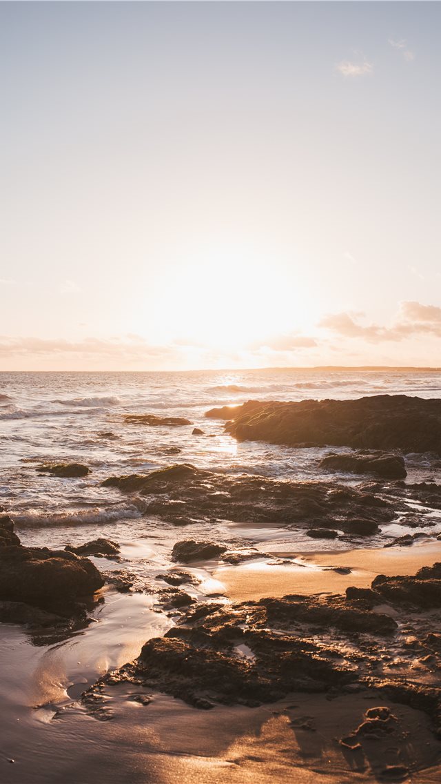640x1136 Golden hour - leisure activities iPhone Wallpaper