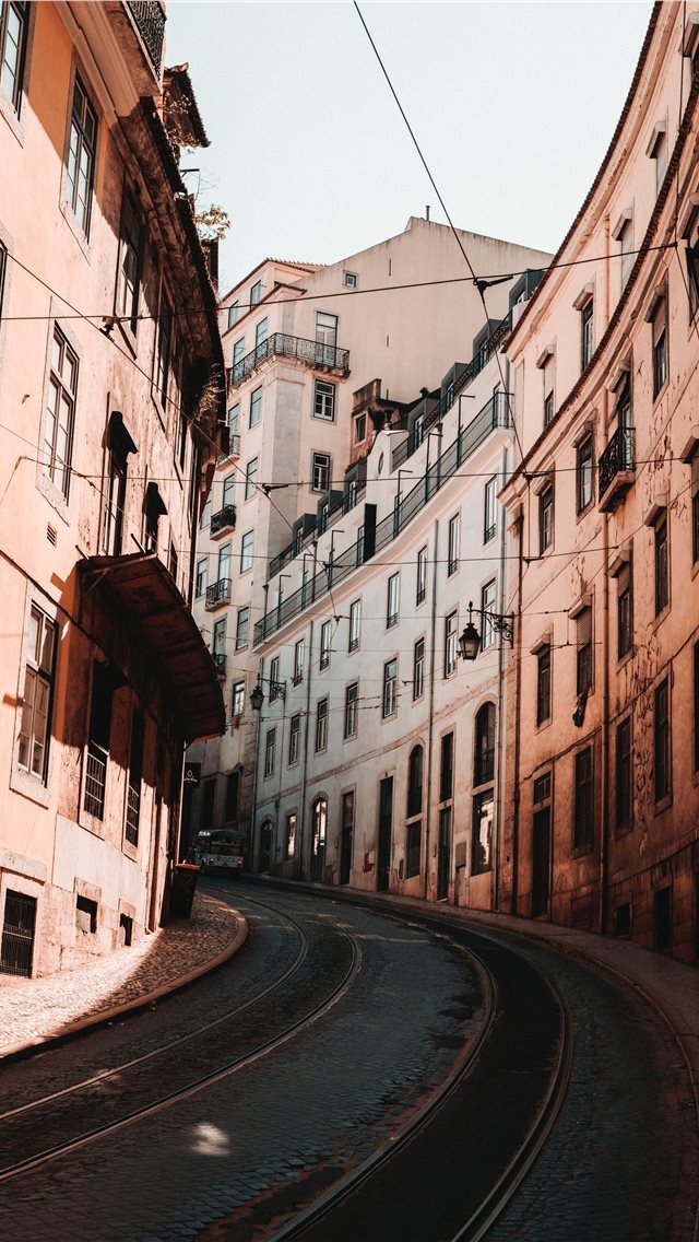 640x1136 Lisboa - handrail iPhone Wallpaper