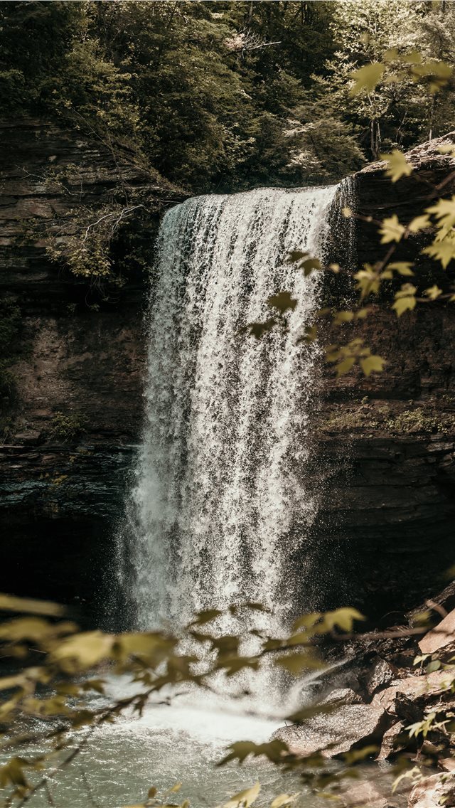 640x1136 Greeter Falls - leisure activities iPhone Wallpaper