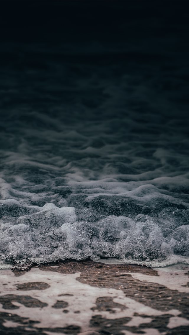 640x1136 Baltic Sea  Germany - shoreline iPhone Wallpaper
