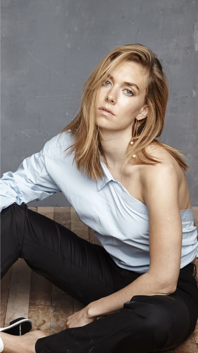 640x1136 vanessa kirby 2019 - girls iPhone Wallpaper