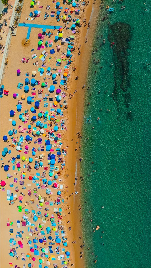640x1136 Summer days in Catalonia - apparel iPhone Wallpaper