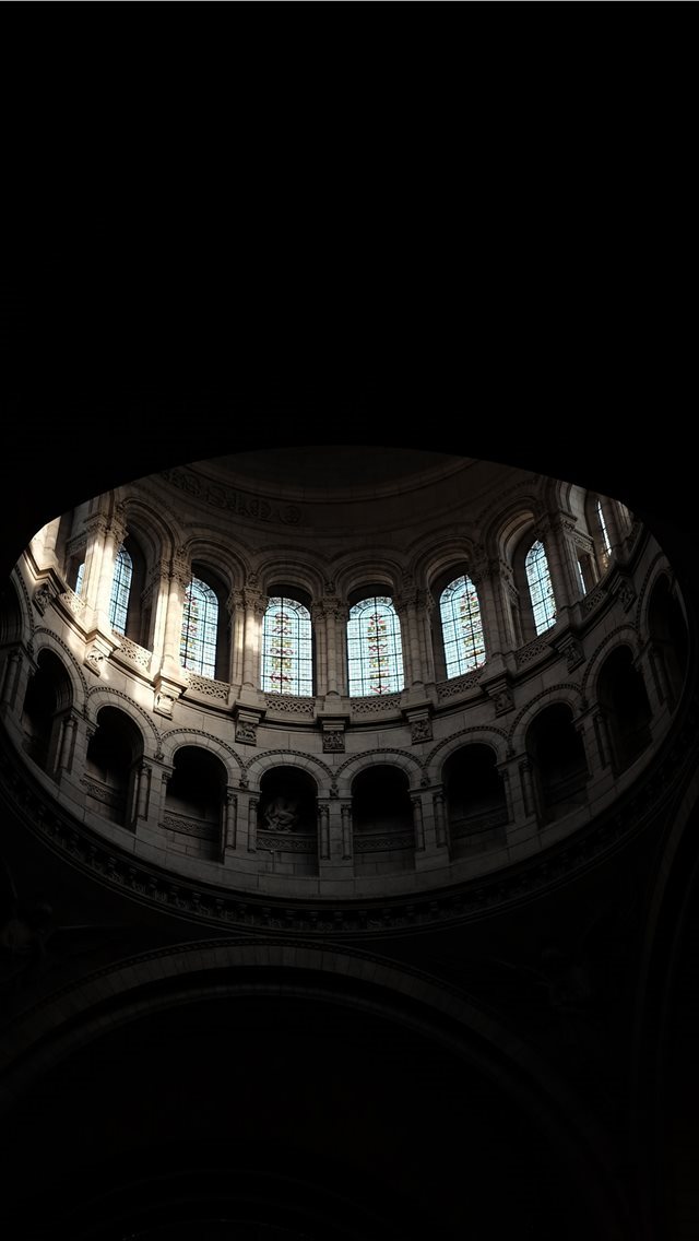 640x1136 brown concrete dome building - window iPhone Wallpaper
