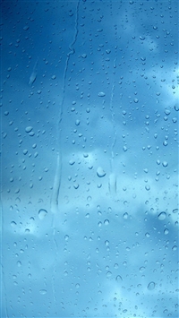 Blue water droplets wallpaper