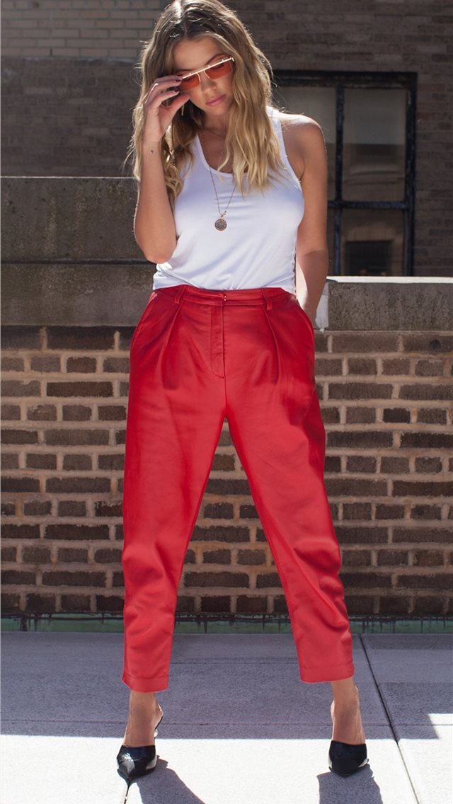 640x1136 ashley benson lexie moreland photoshoot for wwd -  iPhone Wallpaper