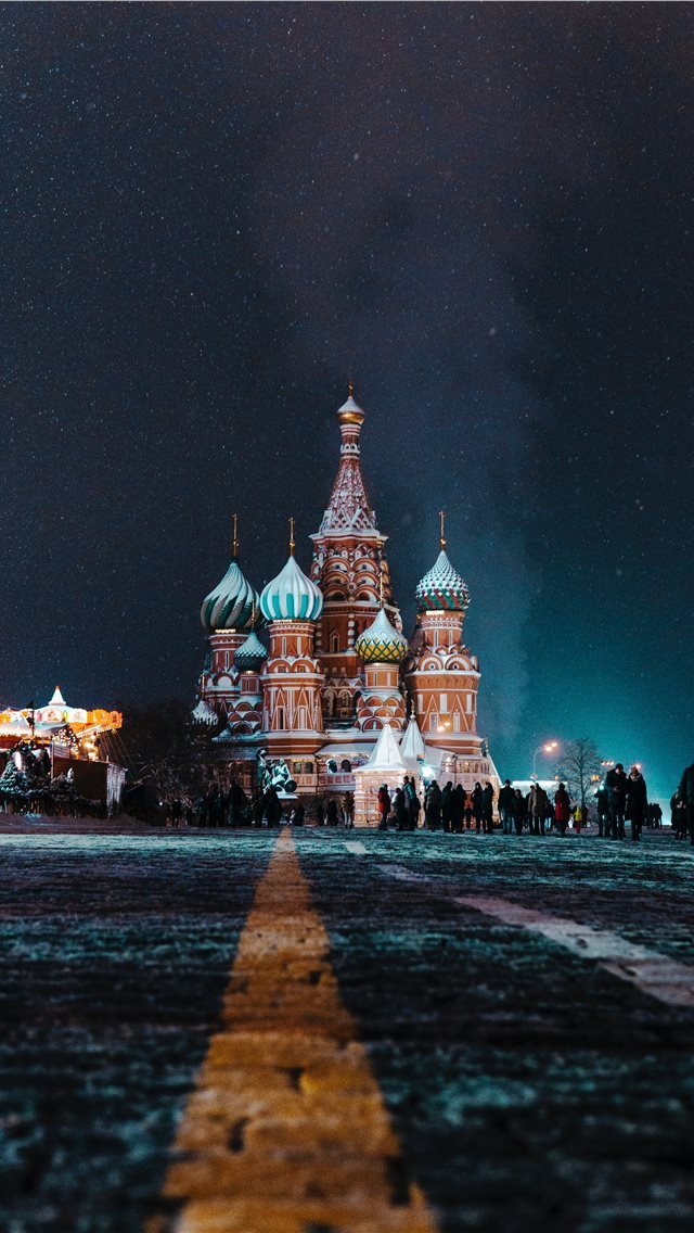640x1136 St Basils Cathedral - moscow iPhone Wallpaper