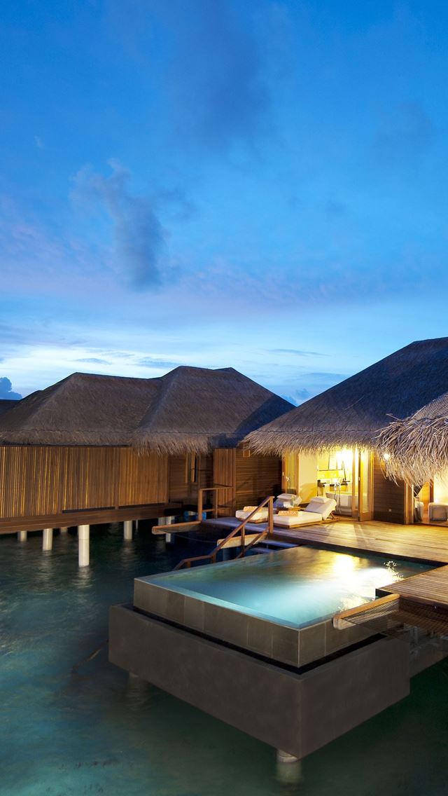 640x1136 Maldives Ayada Hotel - sea iPhone Wallpaper