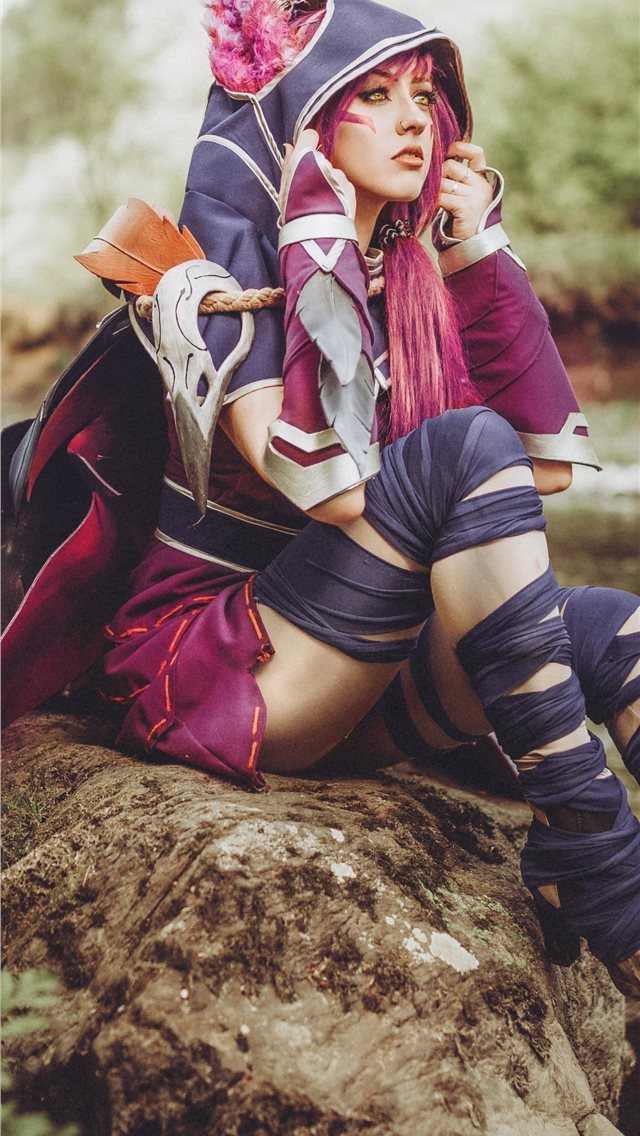 640x1136 league of legends cosplay 5k - league of legends iPhone Wallpaper