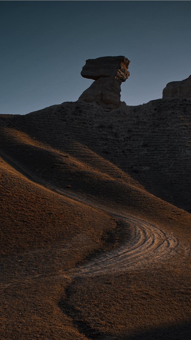 640x1136 road leading to rock foormation - desert iPhone Wallpaper