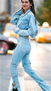 victoria justice street photography 2019 wallpaper