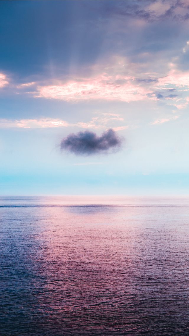 cloud above ocean iPhone wallpaper 