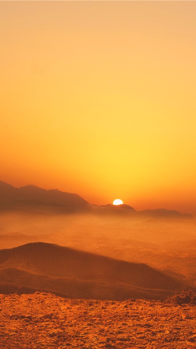 640x1136 brown hill - gradient iPhone Wallpaper