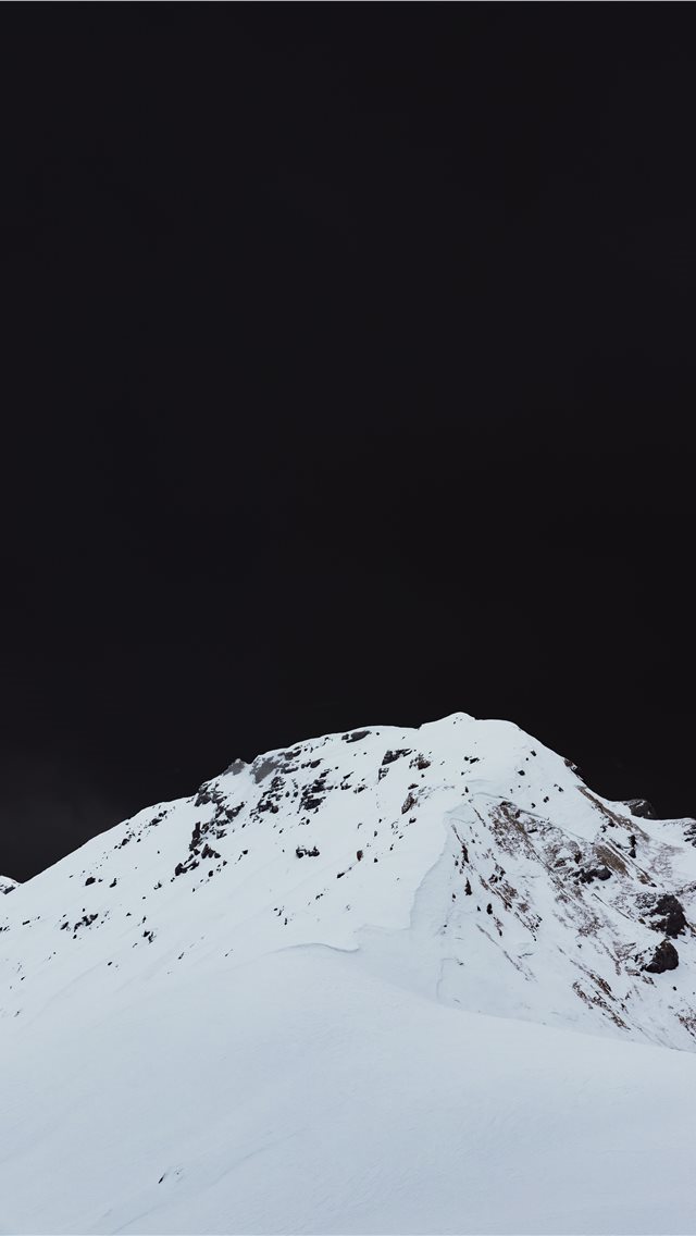 640x1136 photography of snow capped mountain - italy iPhone Wallpaper