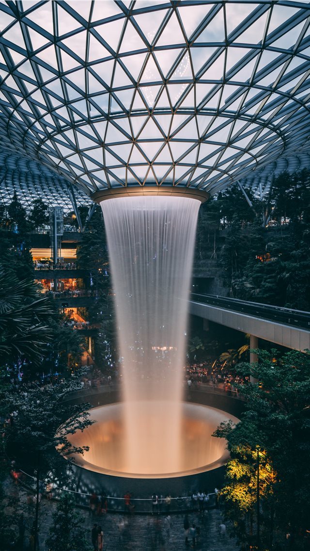 640x1136 fountain in green house - singapore iPhone Wallpaper