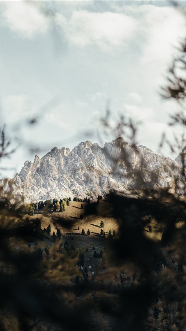 640x1136 The view trough  - italy iPhone Wallpaper