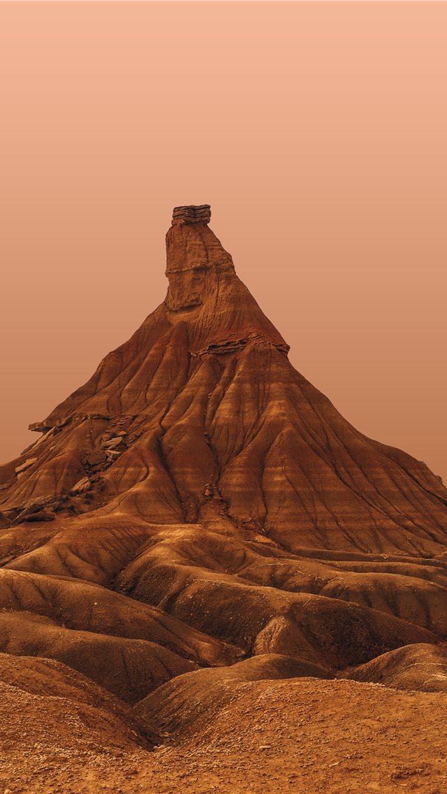 640x1136 brown mountain - gradient iPhone Wallpaper