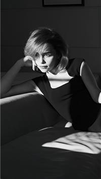 emilia clarke harpers bazaar russia 4k wallpaper