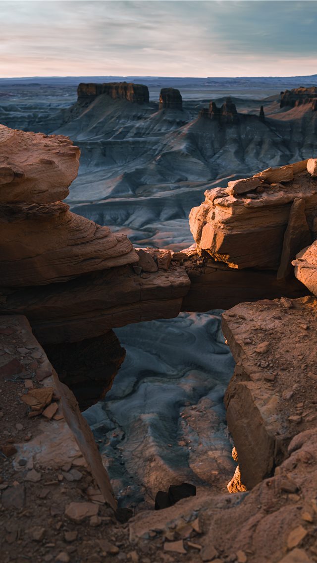 640x1136 landscape of the grand canyon - grey iPhone Wallpaper