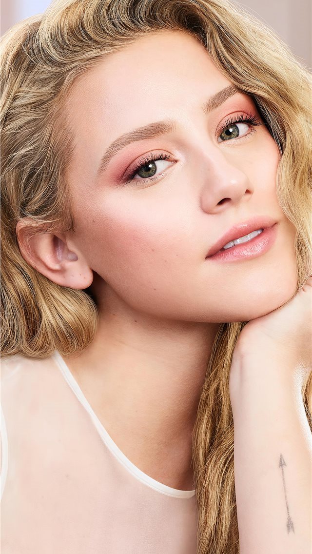 640x1136 lili reinhart covergirl campaign photoshoot 2020 4... - photoshoot iPhone Wallpaper