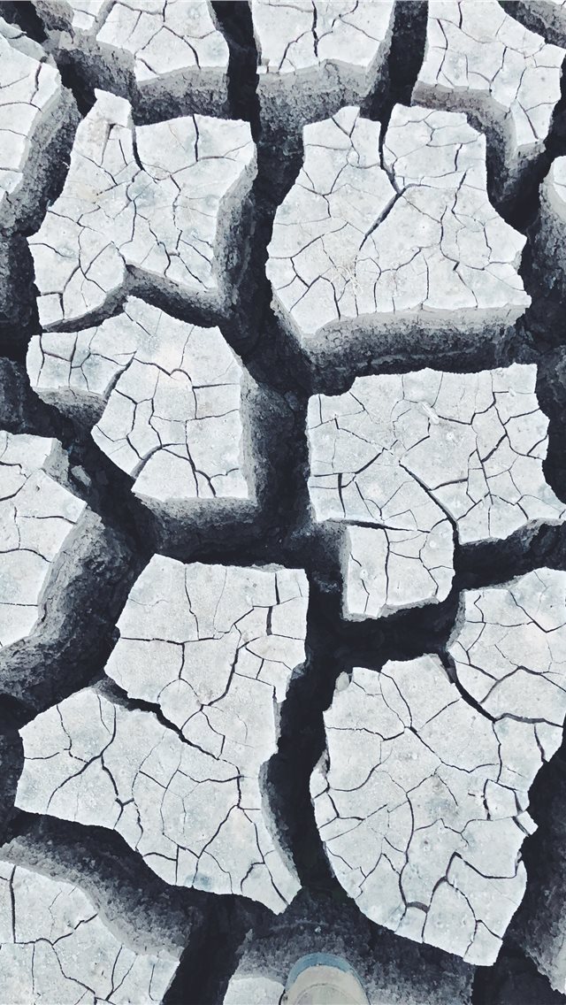 It s been a long time without rain in Arizona I to... iPhone wallpaper 