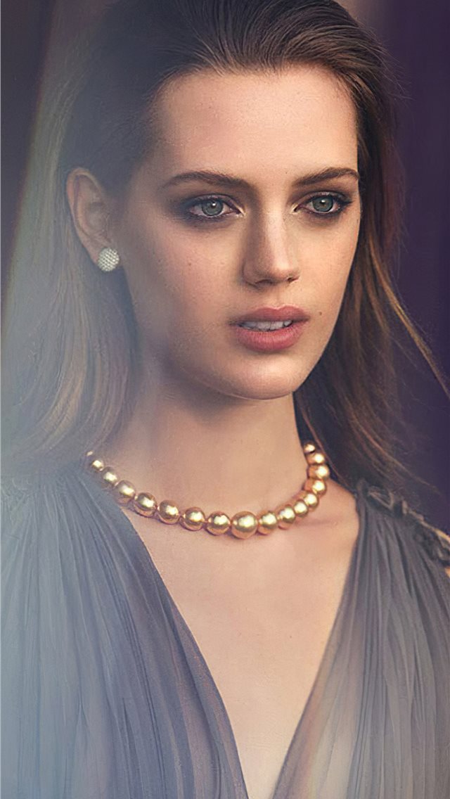 640x1136 esther heesch 4k - model iPhone Wallpaper