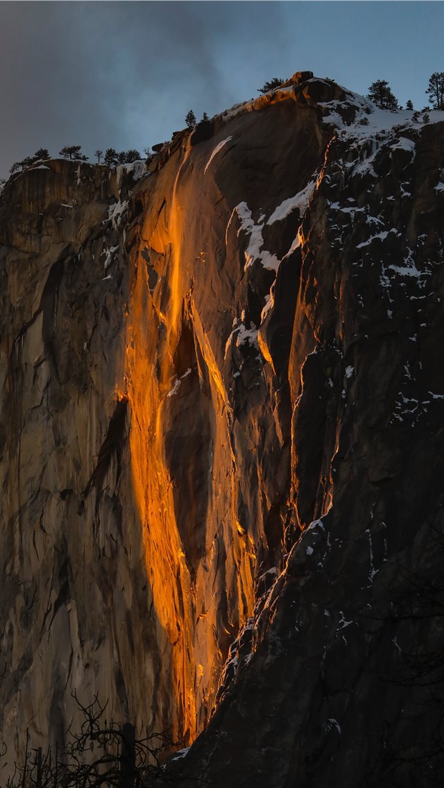 640x1136 brown and gray rocky mountain - volcano iPhone Wallpaper