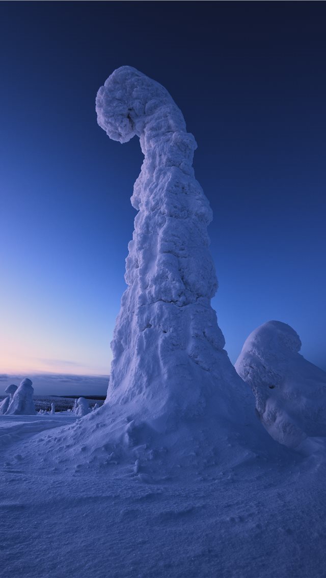 640x1136 selective focus photography of butte - finland iPhone Wallpaper