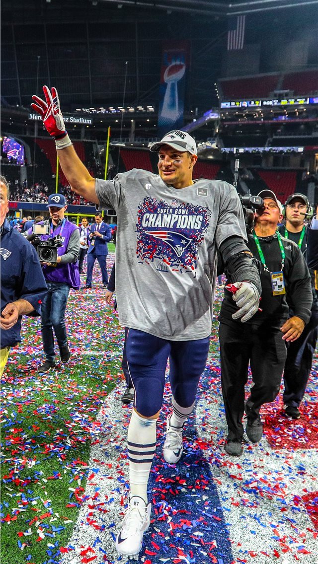 640x1136 Official website of the New England Patriots - tom brady iPhone Wallpaper