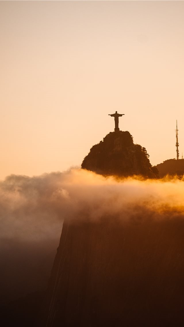 640x1136 Crucifix statue - sky iPhone Wallpaper