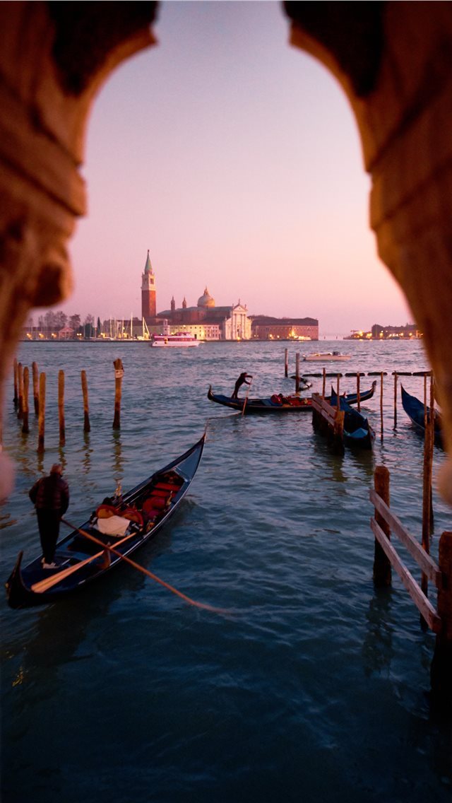 640x1136 Grand Canal Venice Italy - italy iPhone Wallpaper