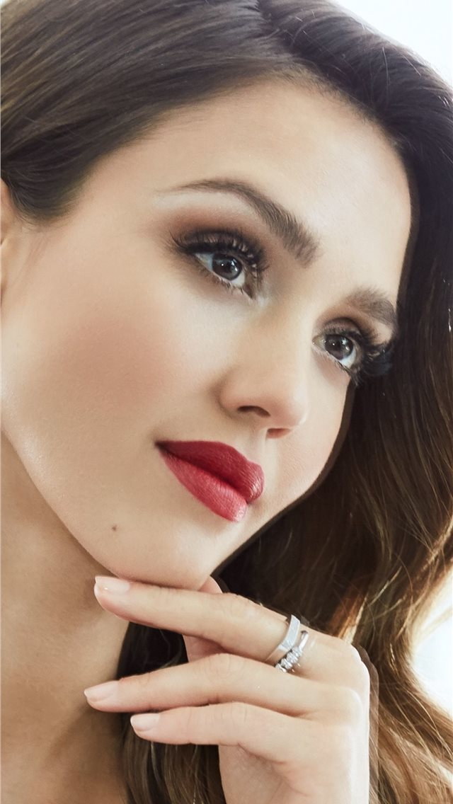 640x1136 jessica alba 2020 -  iPhone Wallpaper