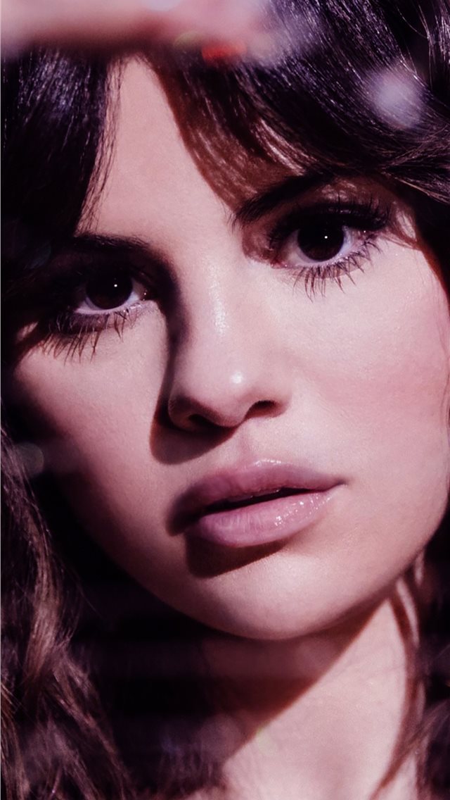 640x1136 2020 selena gomez - music iPhone Wallpaper